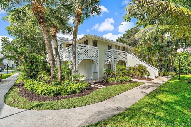 353 S US Hwy 1 Unit B8