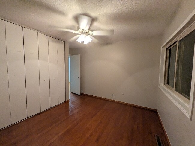 Photo - 3925 18th Ave NW