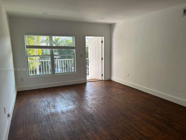 Photo - 9780 Bay Harbor Terrace Unit 7