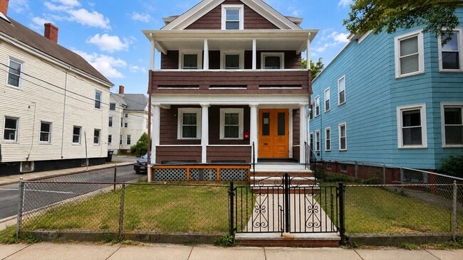 Building Photo - 23 Mt Vernon St Unit 2