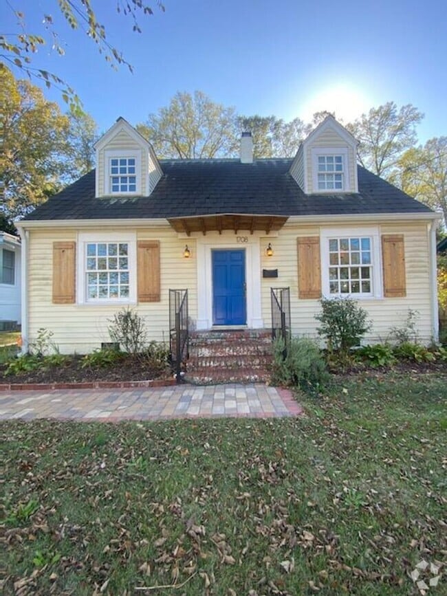 Building Photo - FOR RENT in LAKE BOTTOM! Available Now! Rental