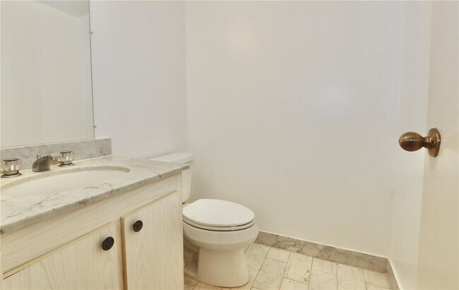 Photo - 2401 S Ocean Dr