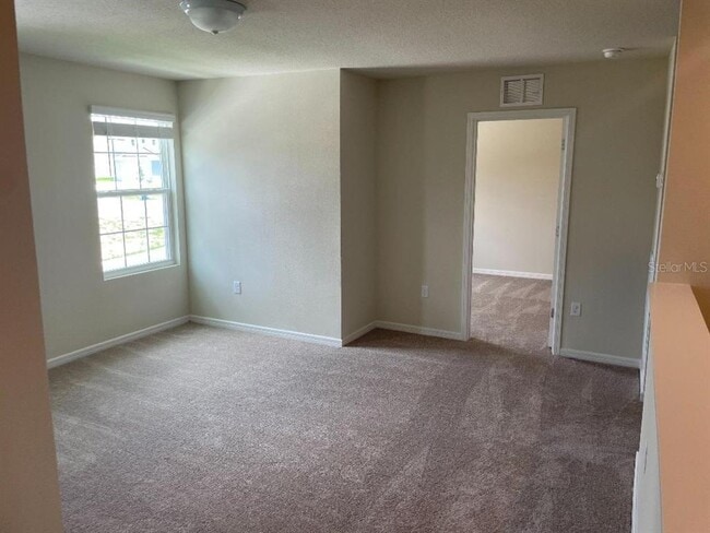 Photo - 1228 Sugarwood St