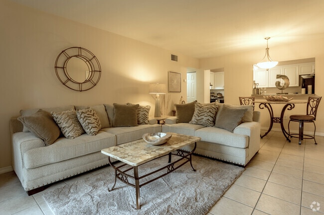 1BR,1BA - 850 SF