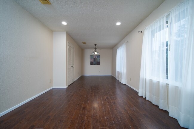 Photo - 2411 Gunston Ct