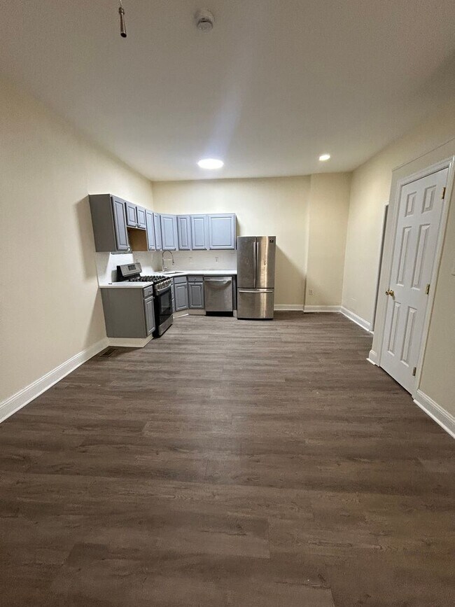 Photo - 423 Righter St Unit 1