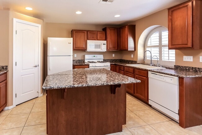 Photo - 408 Orchid Oasis Ave