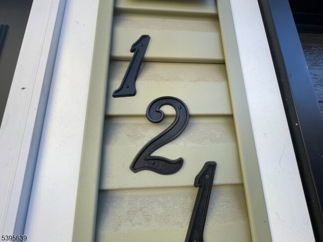 Photo - 119-121 Lewis St Unidad 2