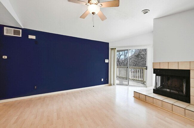 Photo - 2450 Wickersham Ln