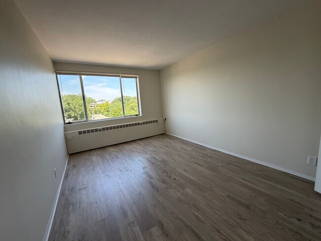 Photo - 29 Concord Ave Unidad 815