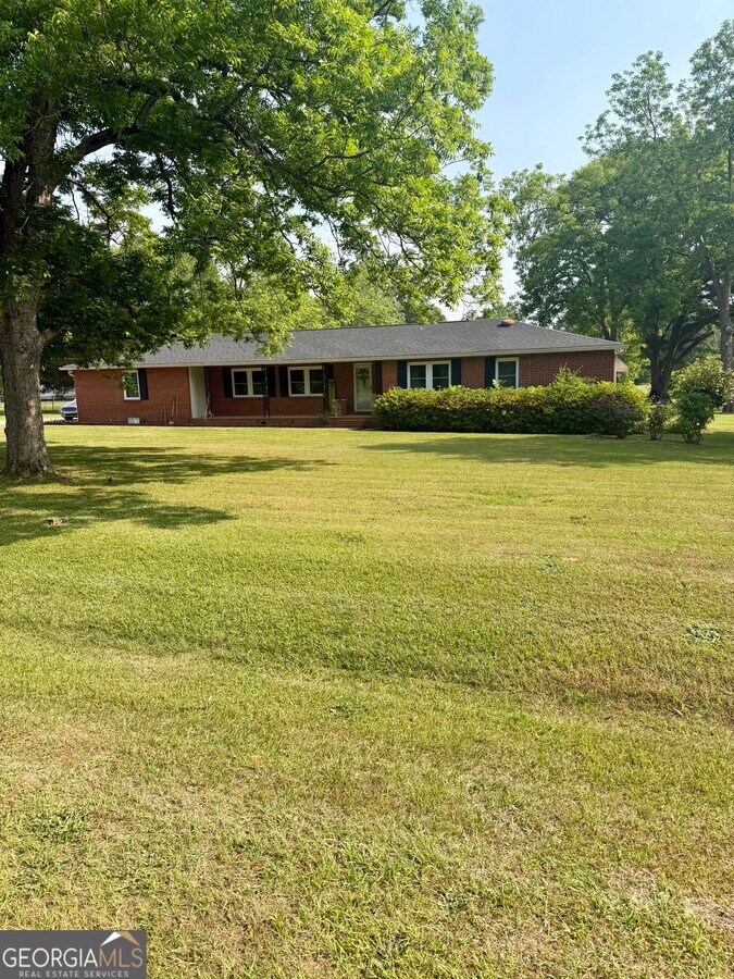 Photo - 102 Sparrow St