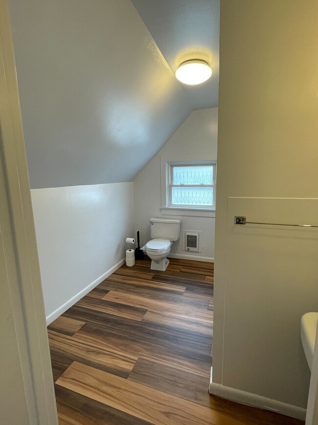 bathroom view 1 - 12 Church St Unit #4 back