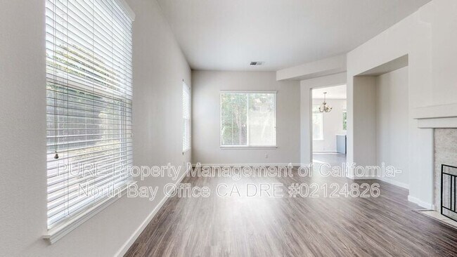 Photo - 5 Royal Gorge St