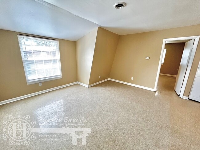 Photo - 206 Robin Ln Unit D