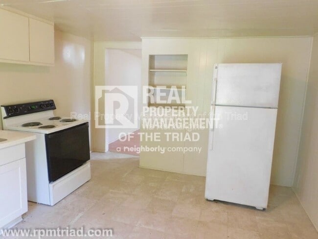 Photo - 919 B Asheboro St