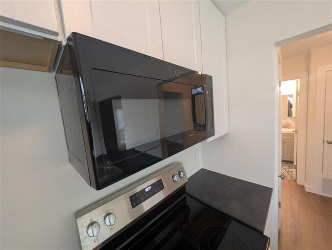 Photo - 2905 Parker Ln