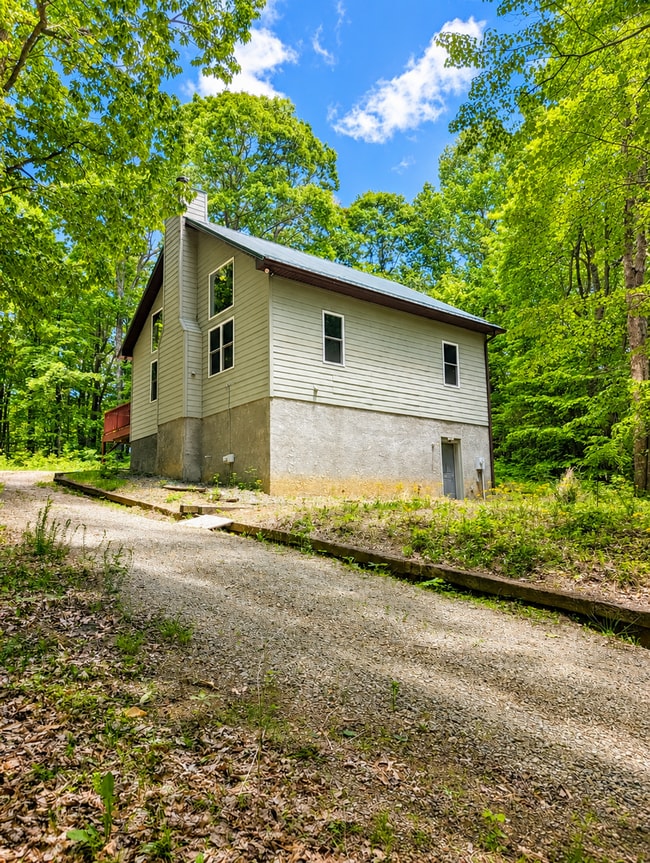 Photo - Secluded Mountain Home!