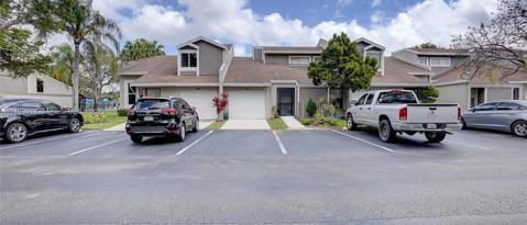 Photo - 662 Woodgate Ln