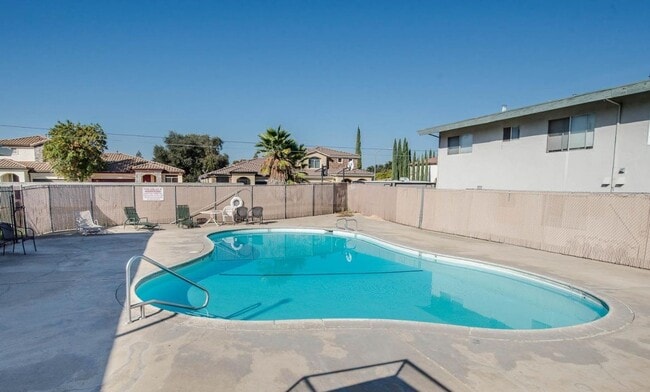 3319 Mensch Ct Unit C