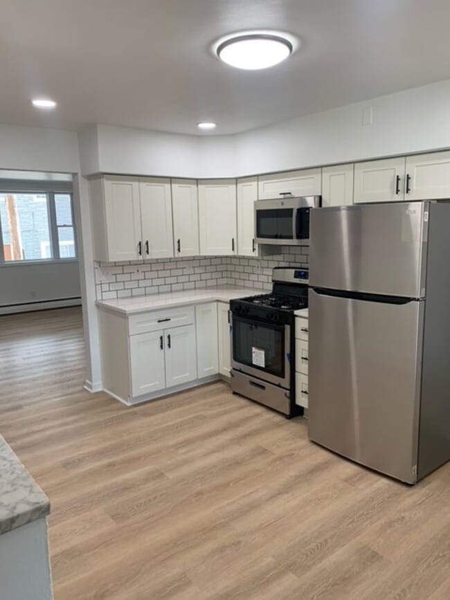 Photo - Beautiful 2 bedroom 2 bathroom home in the heart of Bloomfield.