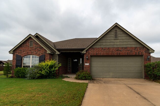 Very Nice Home In Broken Arrow Schools! - Very Nice Home In Broken Arrow Schools!