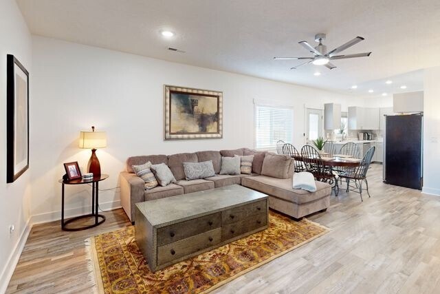 Photo - 1030 Canyon Dr