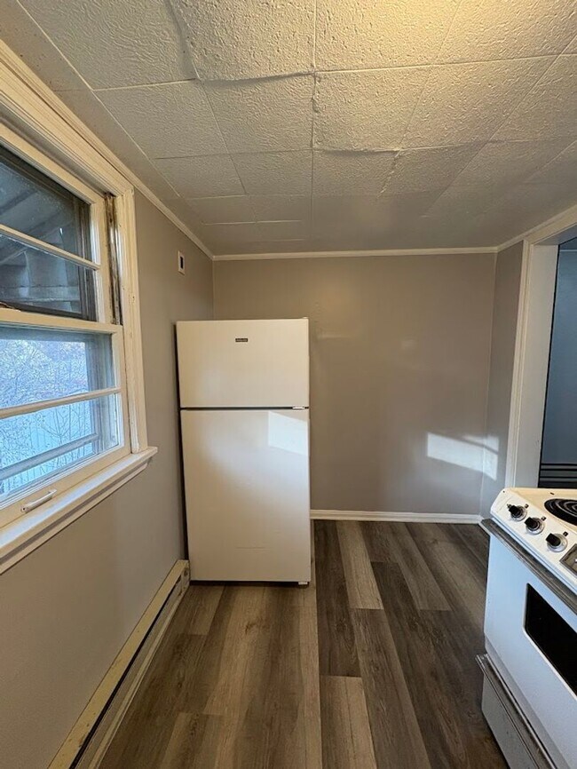 Photo - 1411 Spring Ave NE Apartamento Unidad 1411 Spring Ave NE - Floor 2