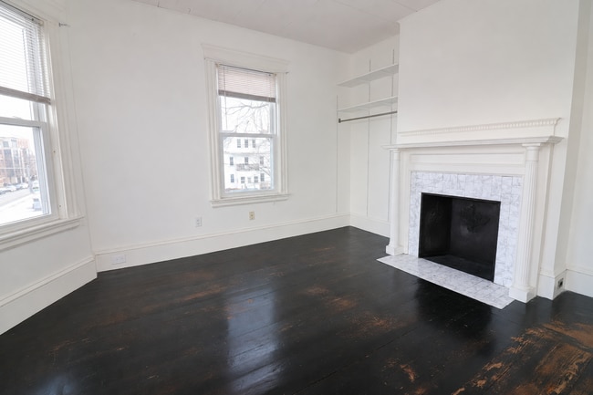 Photo - 582 Cambridge St Unit 2