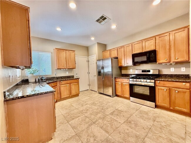 Building Photo - 2708 Cheer Pheasant Ave Rental