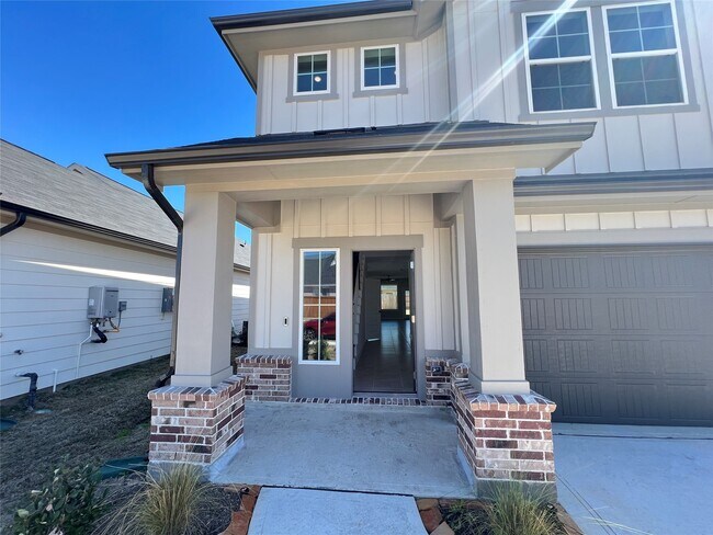 Photo - 7238 Clearwater Cv Dr