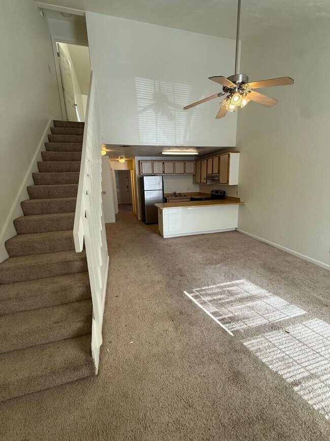 Photo - Sun-Filled 2/2 with Stainless Appliances & New Carpet