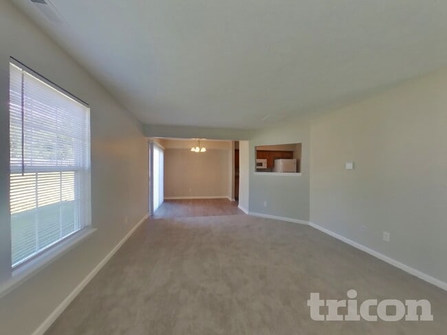 Photo - 10992 Cedar Pine Dr