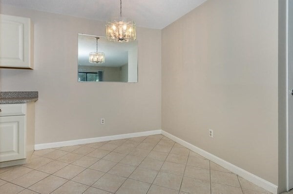 Photo - 14 Village Green Ln Unit 7