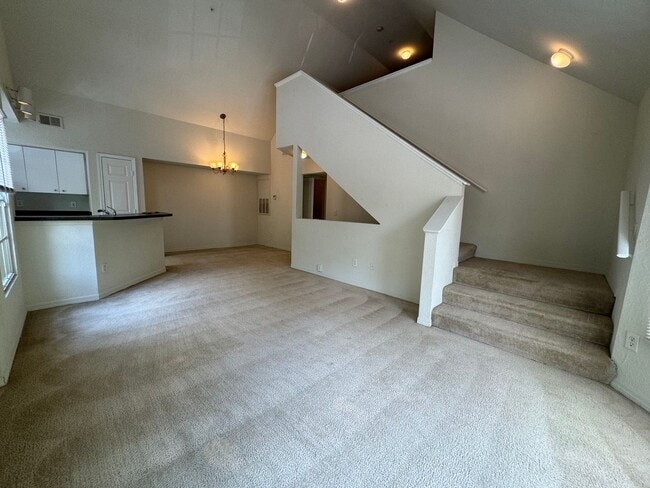 Photo - 1-Bedroom Condo with Loft & Washer/Dryer a... Unit 3114