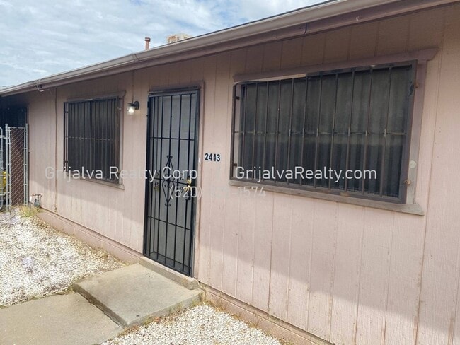 Building Photo - 2439 N Fontana Ave Unit 2443 Fontana