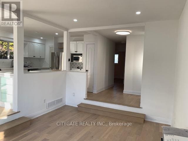 Photo - 1156 Falgarwood Dr