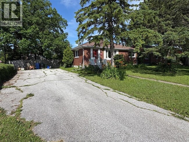 Photo - 3400 Dominion Blvd