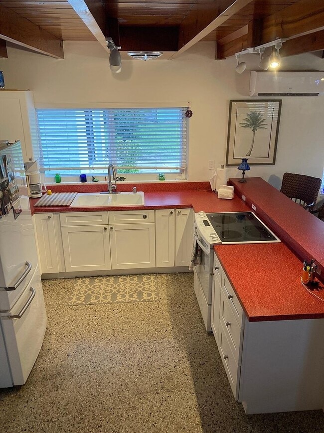 Photo - 4127 SE Barcelona St