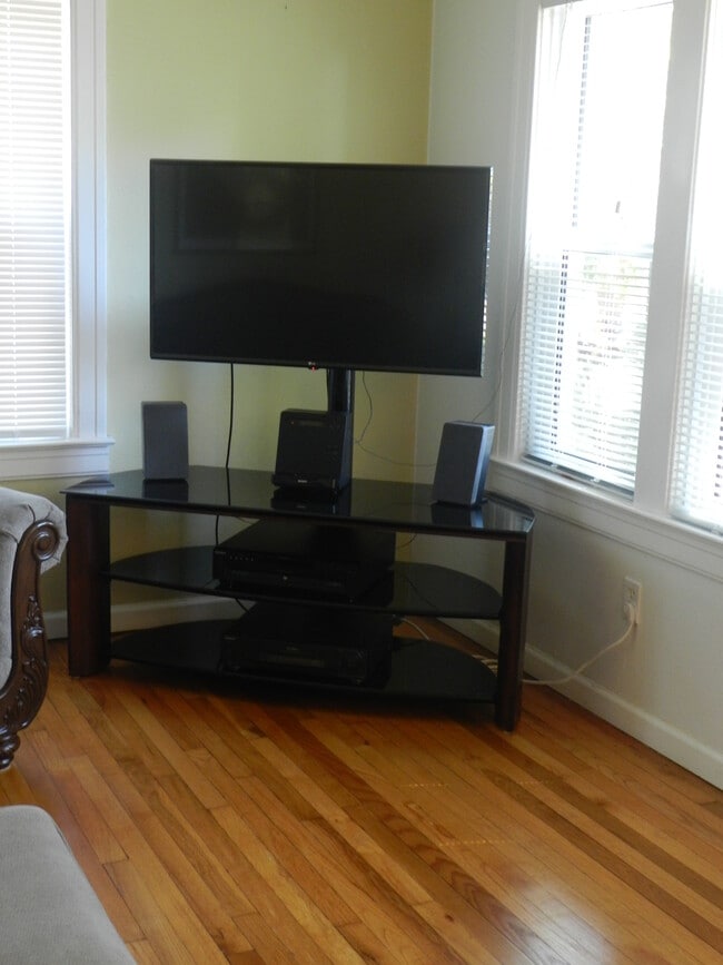 Photo - 221 15th Ave N Unit 221