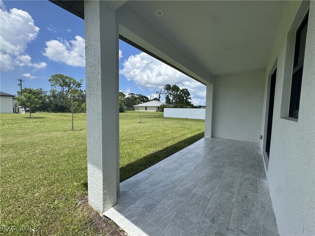 Photo - 1026 Chiquita Blvd N
