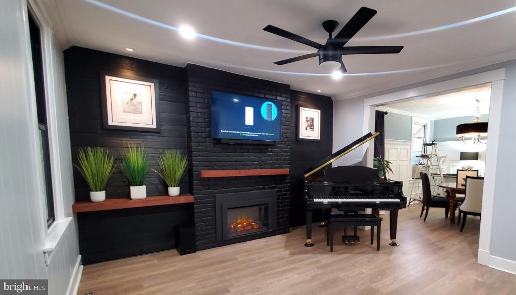 Photo - 3302 Richmond Ave