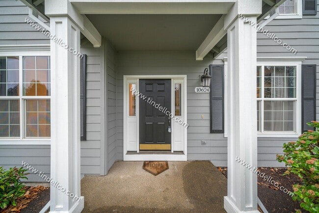 Photo - Bright & Elegant 3-Bedroom w/ Study and En...