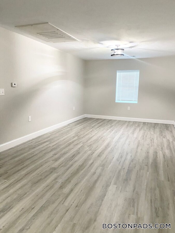 Photo - 4380 N Main St Unidad G3