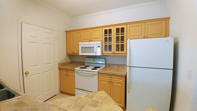 Photo - Stylish 2 Bed, 2 Bath Corner Unit in Gated... Unit 2338