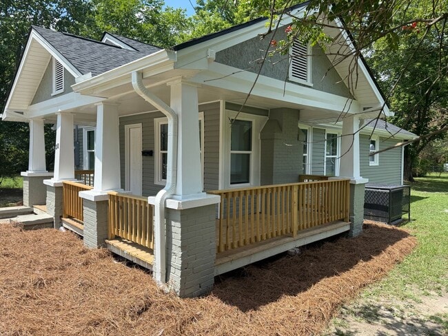 Photo - Space, Style & Location—All Under One Roof—For $1250 a Month