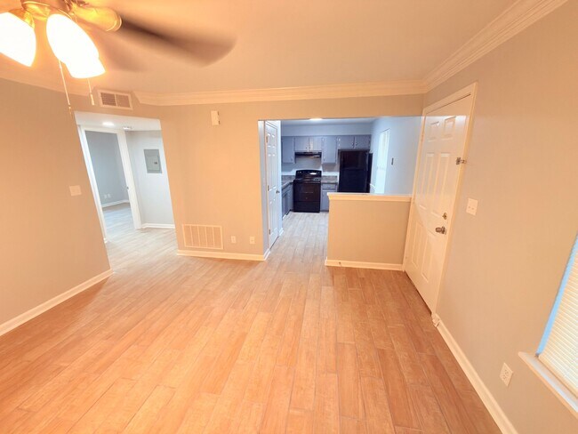 Photo - Floranna Park Apartments Unit FP17