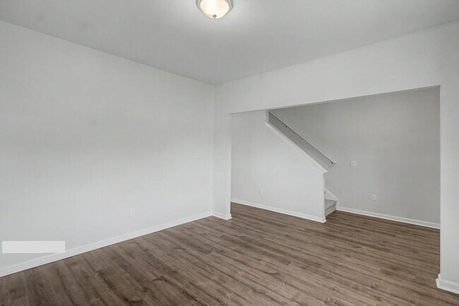 Photo - 147 Enclave Wy