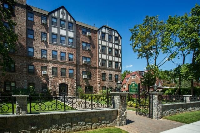 Photo - Fairfield Estates At Woodmere