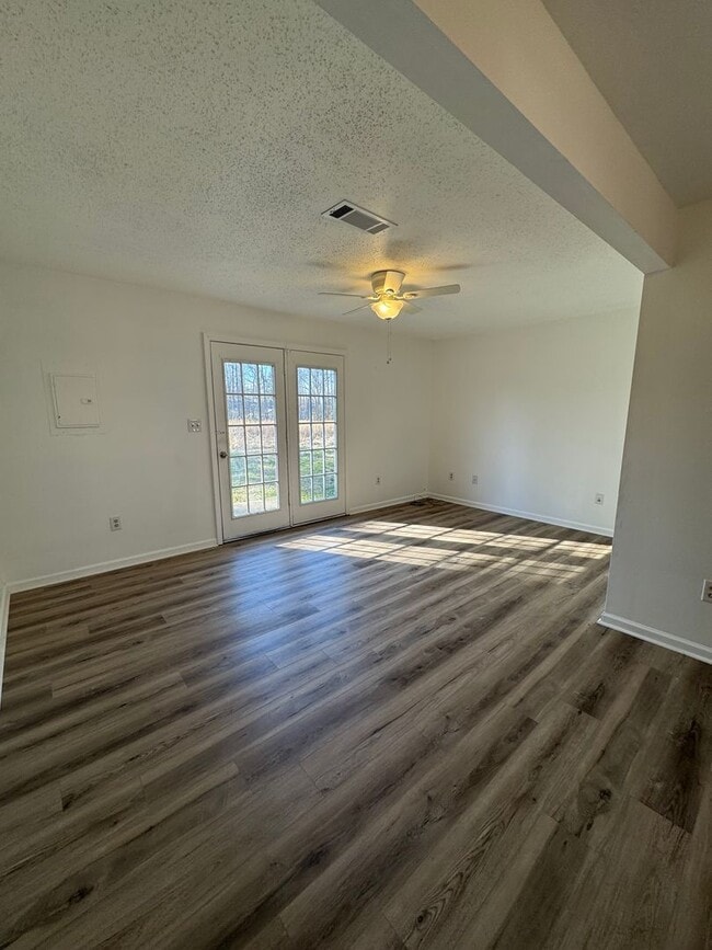 Photo - 427 Mt Pelia Rd Unit 3