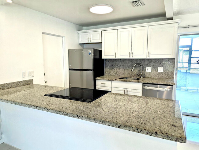 Photo - 111 NW 31st Ct